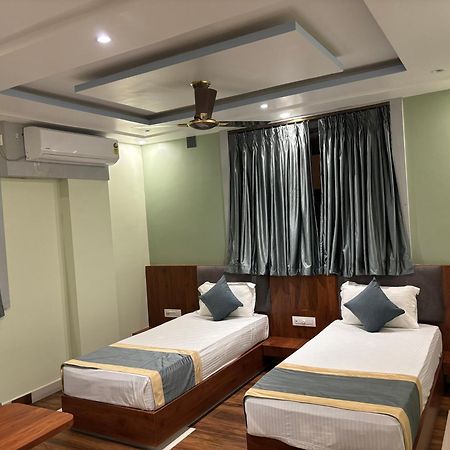 Hotel Omkareshwar Inn Deoghar Exterior photo